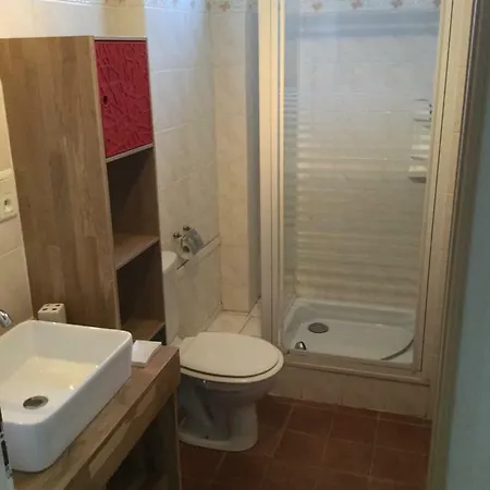 Holiday home Les 13 Chimeres *